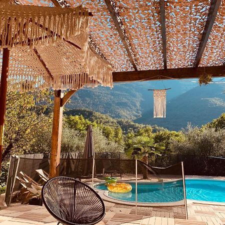 2P Au Coeur Des Montagnes Avec Piscine Chauffee Appartement Puget-Théniers Buitenkant foto